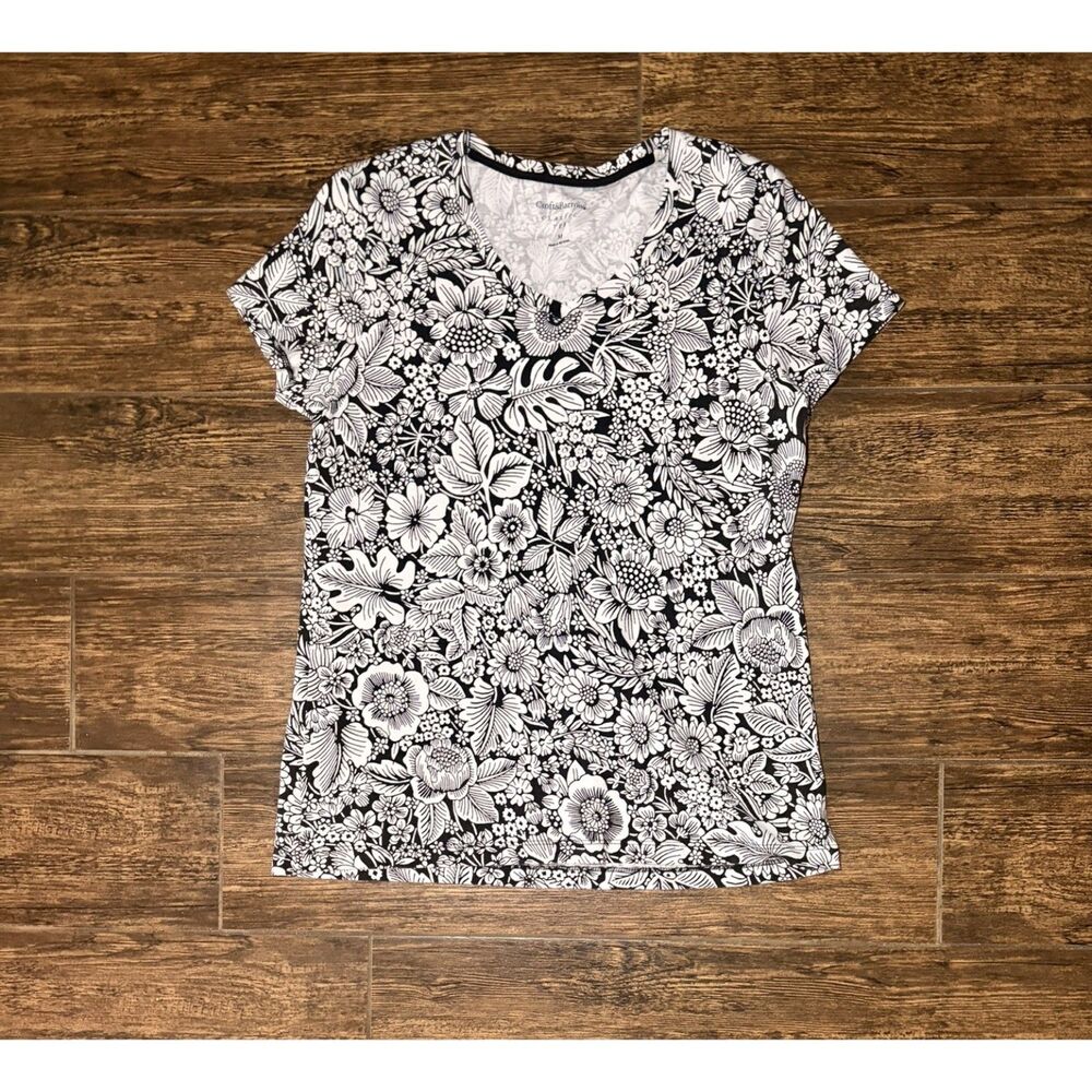 Croft & Barrow Floral V-Neck Classic Tee - M